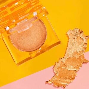 Beauty For Certain Pearlescent Taupe Cream Highlighter #08